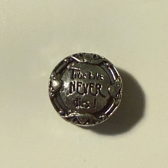 Pandora The Nightmare Before Christmas Jack & Sally True Love Never Dies Charm - Picture 2 of 5